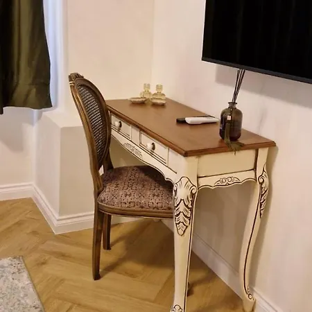 Paradiso Garden Chabad Апартаменти *